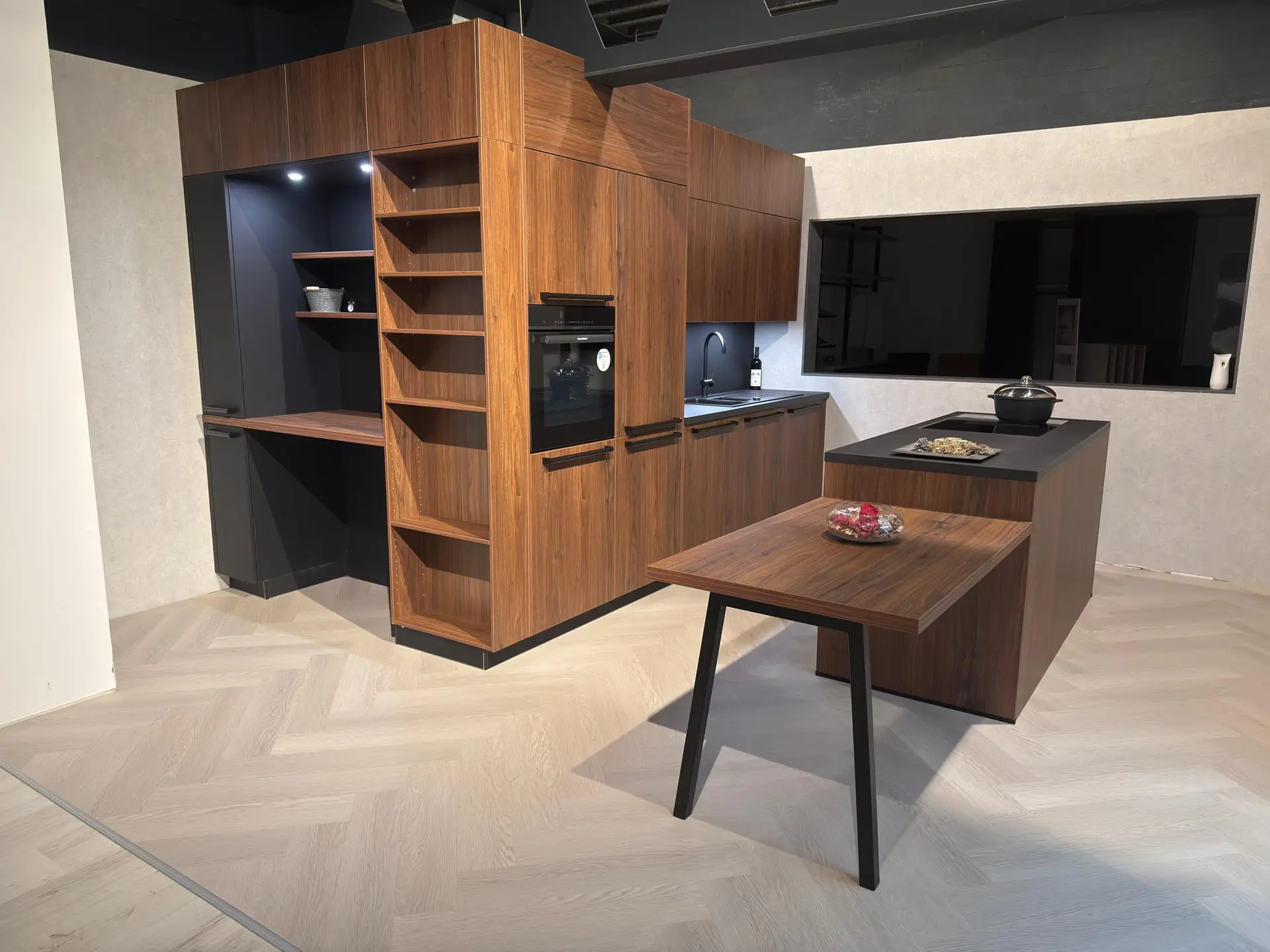 Showroomkeuken aanbiedingen Keuken-Centrum Utrecht